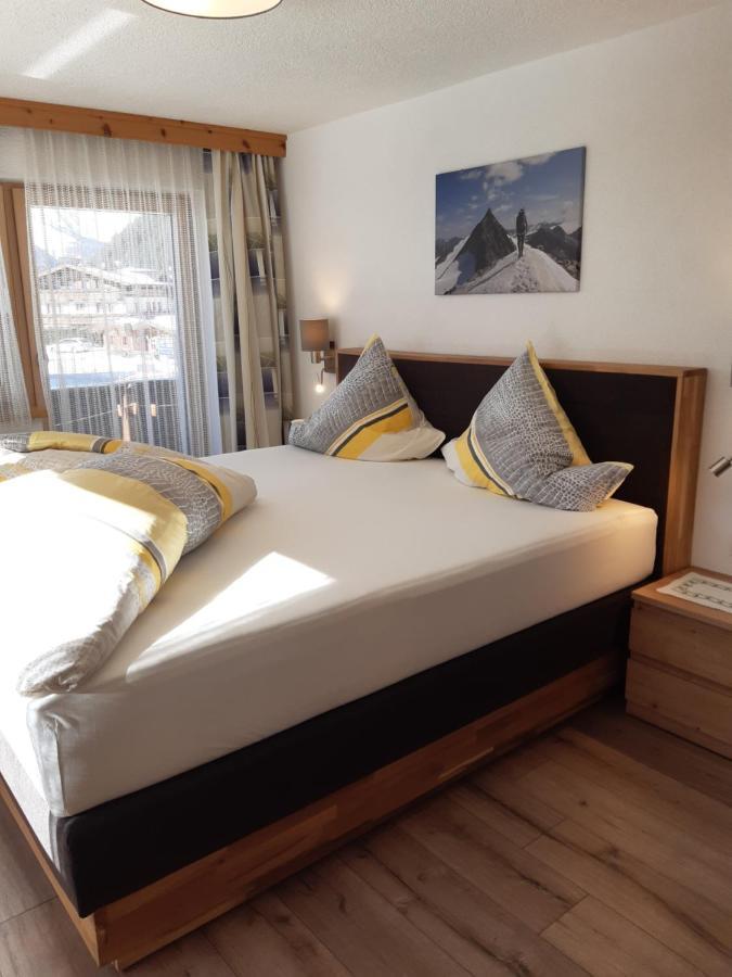 Haus Daheim Apartment นีเดอร์ทาย ภายนอก รูปภาพ