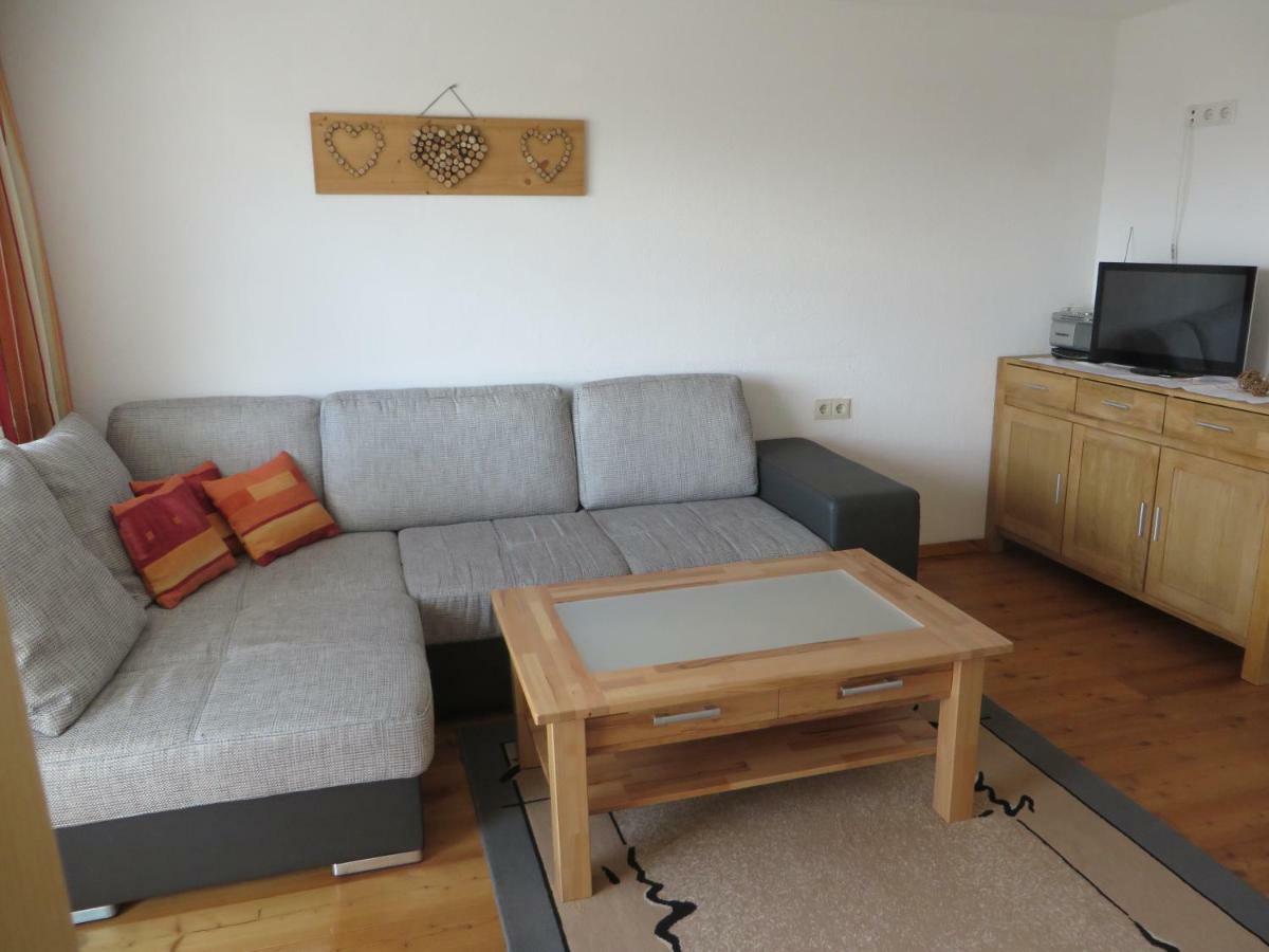 Haus Daheim Apartment นีเดอร์ทาย ภายนอก รูปภาพ